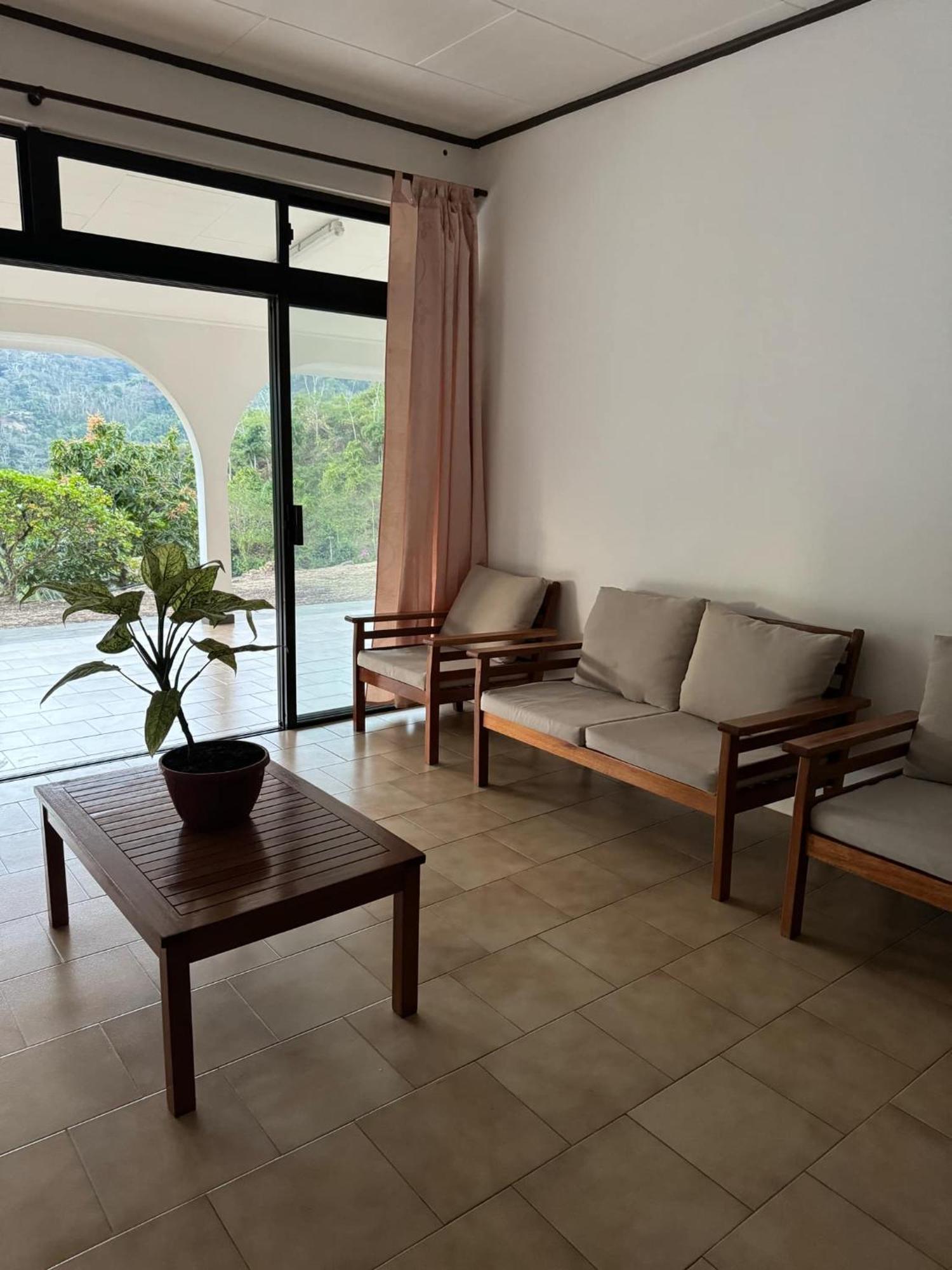 Tiki Lodge Hiva Oa Atuona Eksteriør bilde